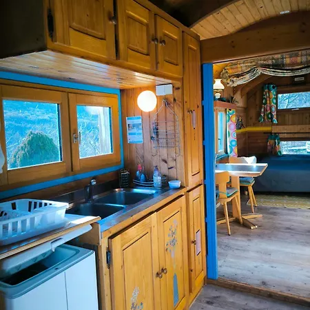 Luxury tent Belle Roulotte Avec Espace Bien-etre - Sisteron - Gap - Alpes *