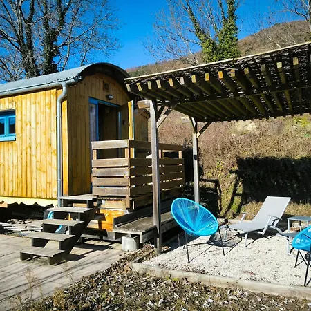 Belle Roulotte Avec Espace Bien-etre - Sisteron - Gap - Alpes