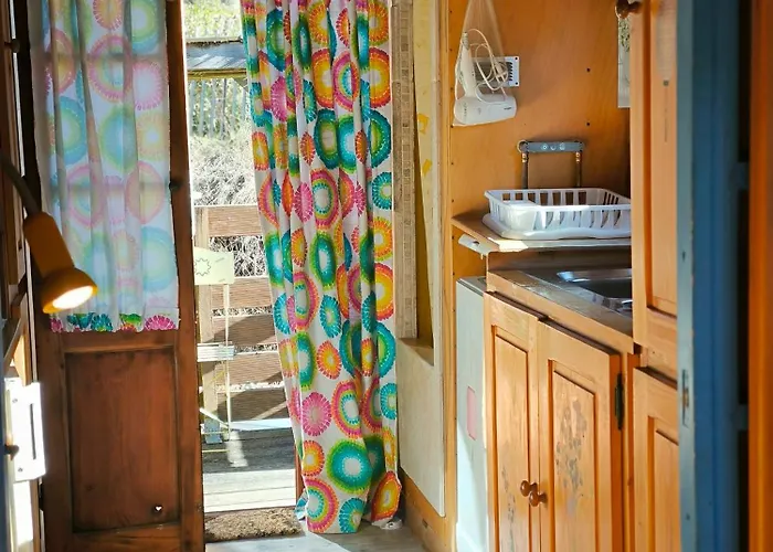 Belle Roulotte Avec Espace Bien-etre - Sisteron - Gap - Alpes Luxury tent Bayons